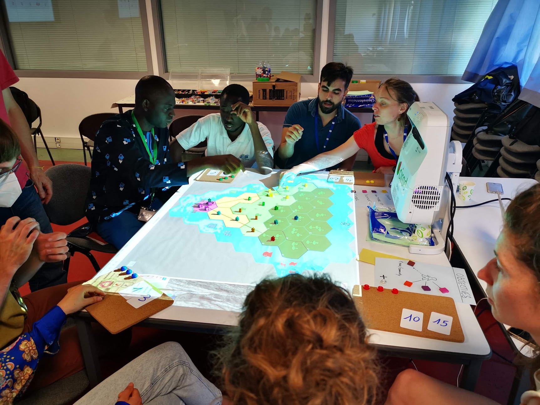 DukunuMol� at ComMod